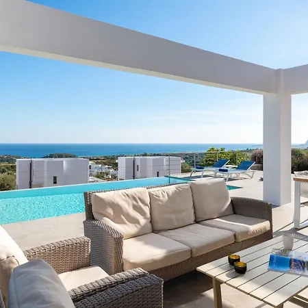 Luxury Hera With Private Pool