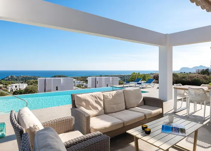 Luxury Hera With Private Pool